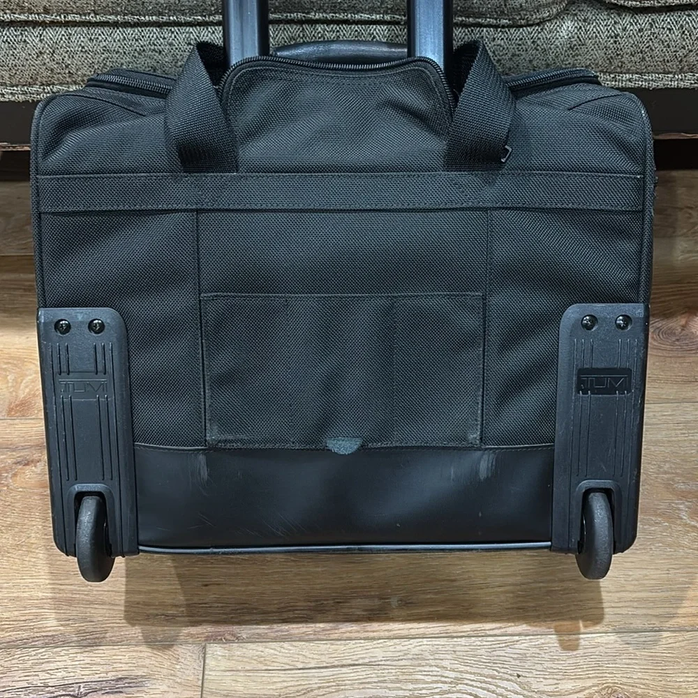EUC TUMI Black Rolling Duffel Bag Briefcase 2221D3 Carry On